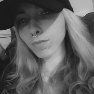 Meet your Posher, Emerald